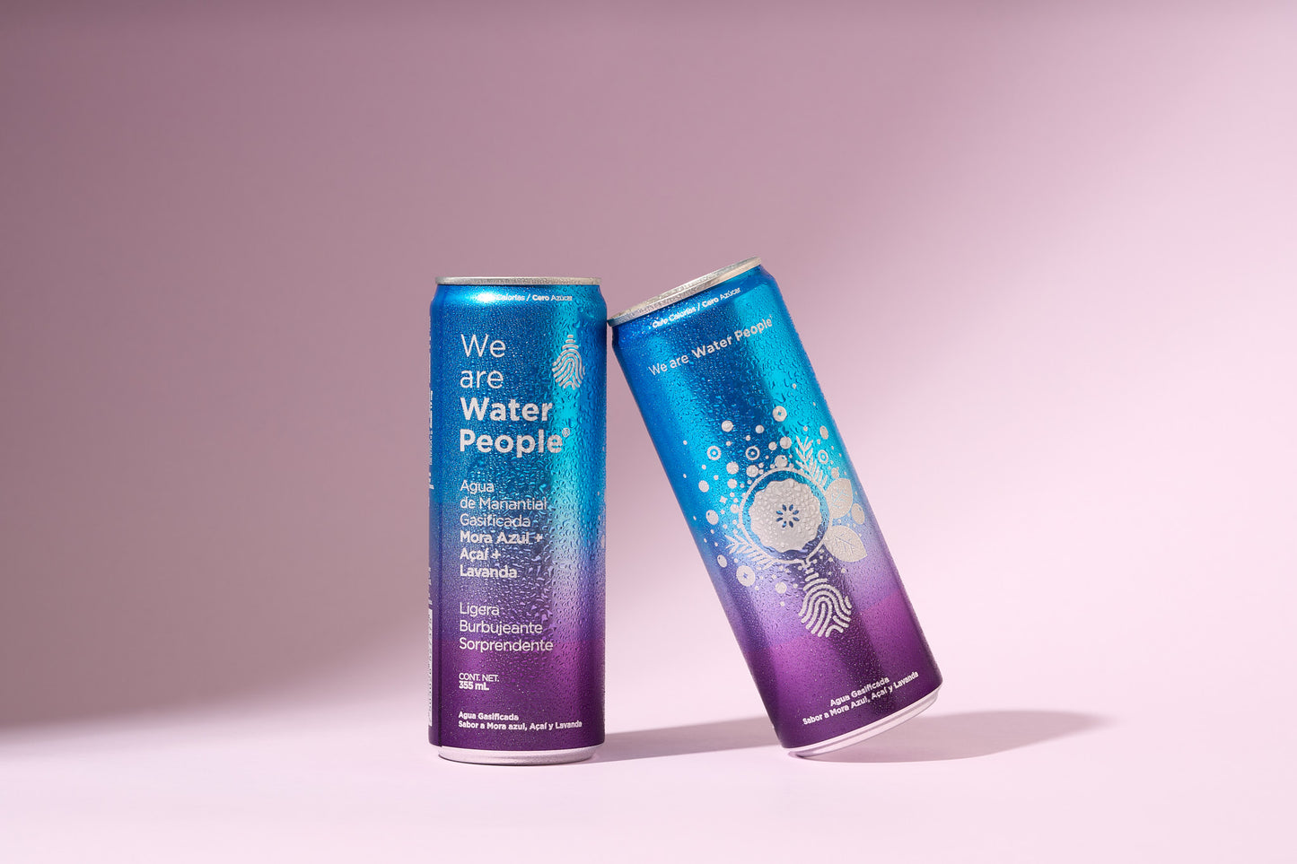 
                  
                    Agua Gasificada Sabor Mora Azul, Acaí y Lavanda - Pack de 24 latas de 355 ml
                  
                